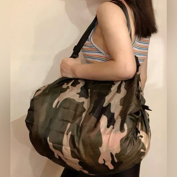 Handbags - Camo duffel bag NIB